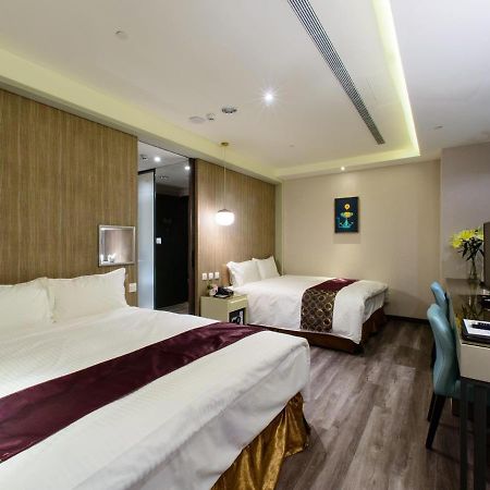 Stay Hotel - Taichung Zhongqing Ngoại thất bức ảnh