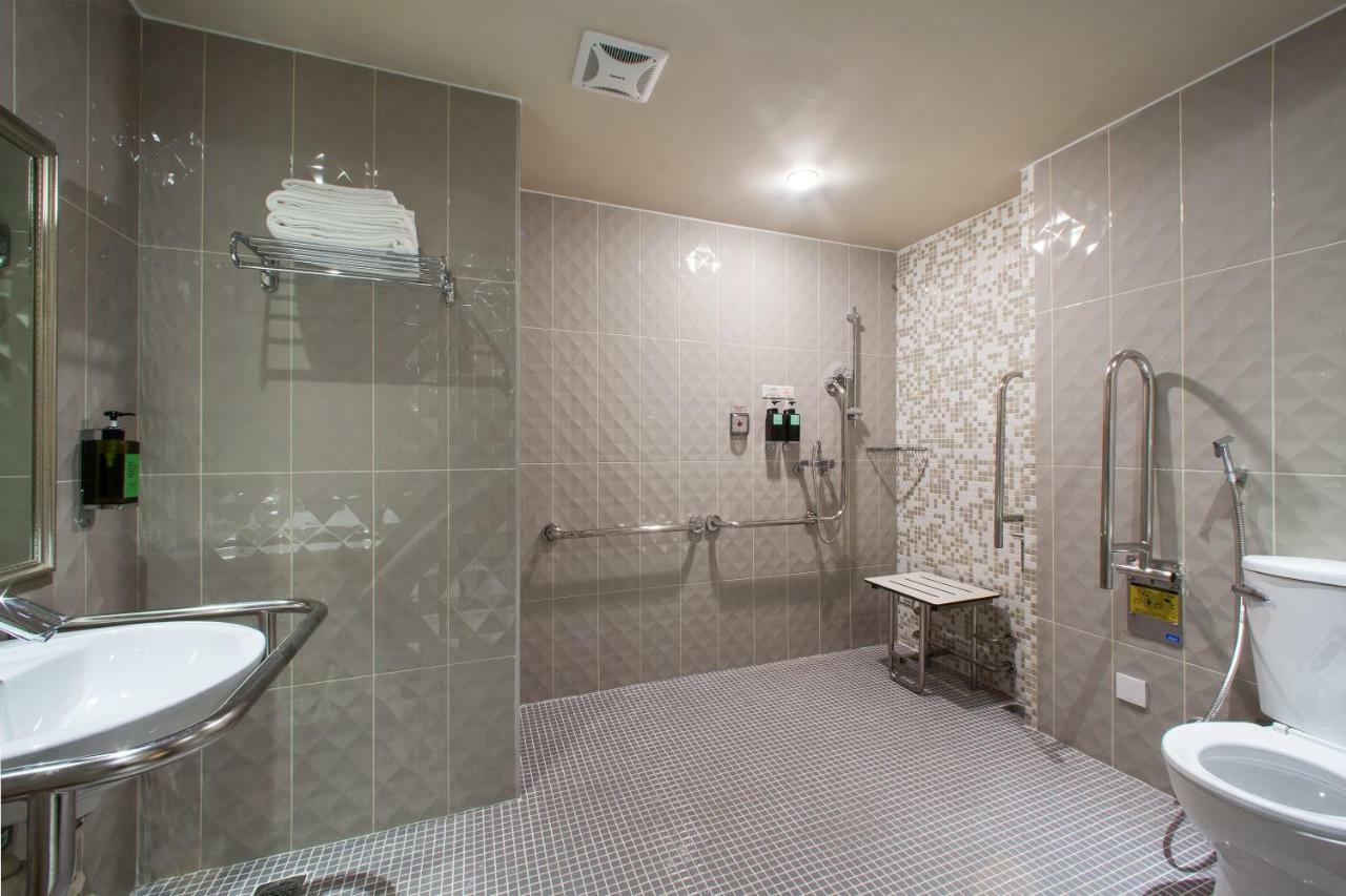 Stay Hotel - Taichung Zhongqing Ngoại thất bức ảnh